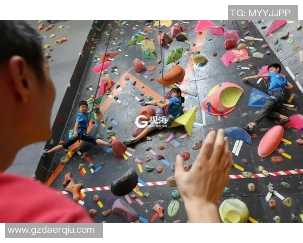 成都极限运动队进攻表现分析与战术得失探讨 成都极限运动队进攻表现分析与战术得失探讨