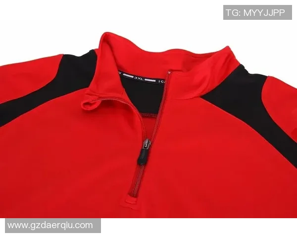 高性能面料在足球训练服中的应用与运动表现分析