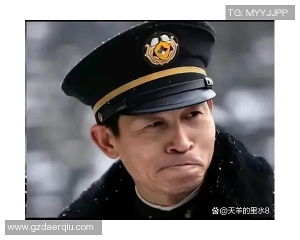 南京足球队的成长之路:从默默无闻到璀璨辉煌的奋斗历程 南京足球队的成长之路:从默默无闻到璀璨辉煌的奋斗历程
